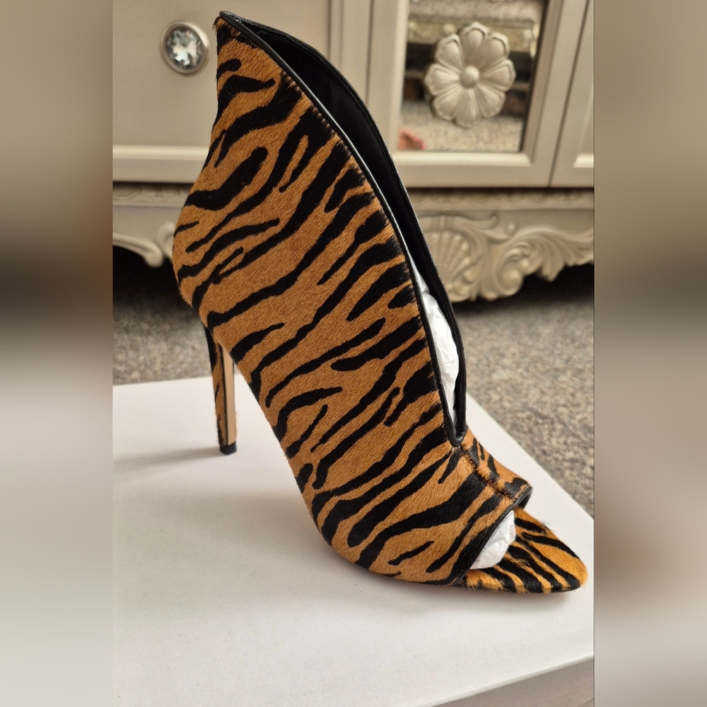 Aldo Tiger Stripe Peep Toe Heels